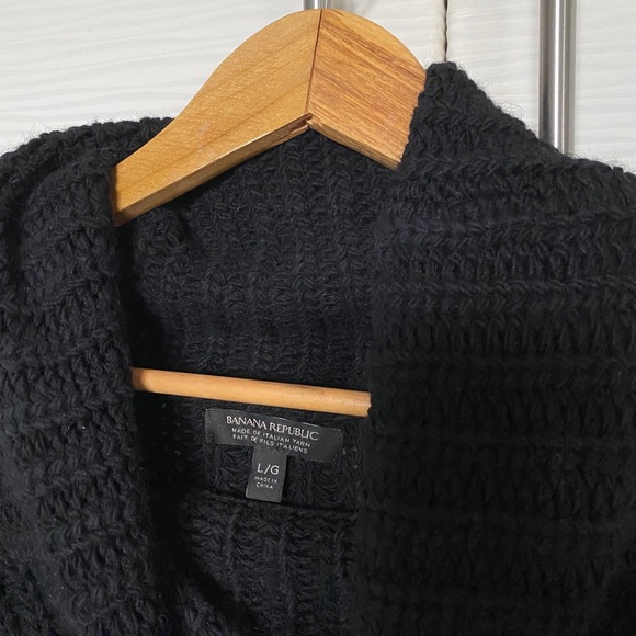 Banana Republic Heavy Knit Sweater - Picture 4 of 4